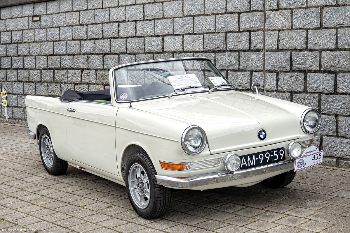 700 Cabrio
