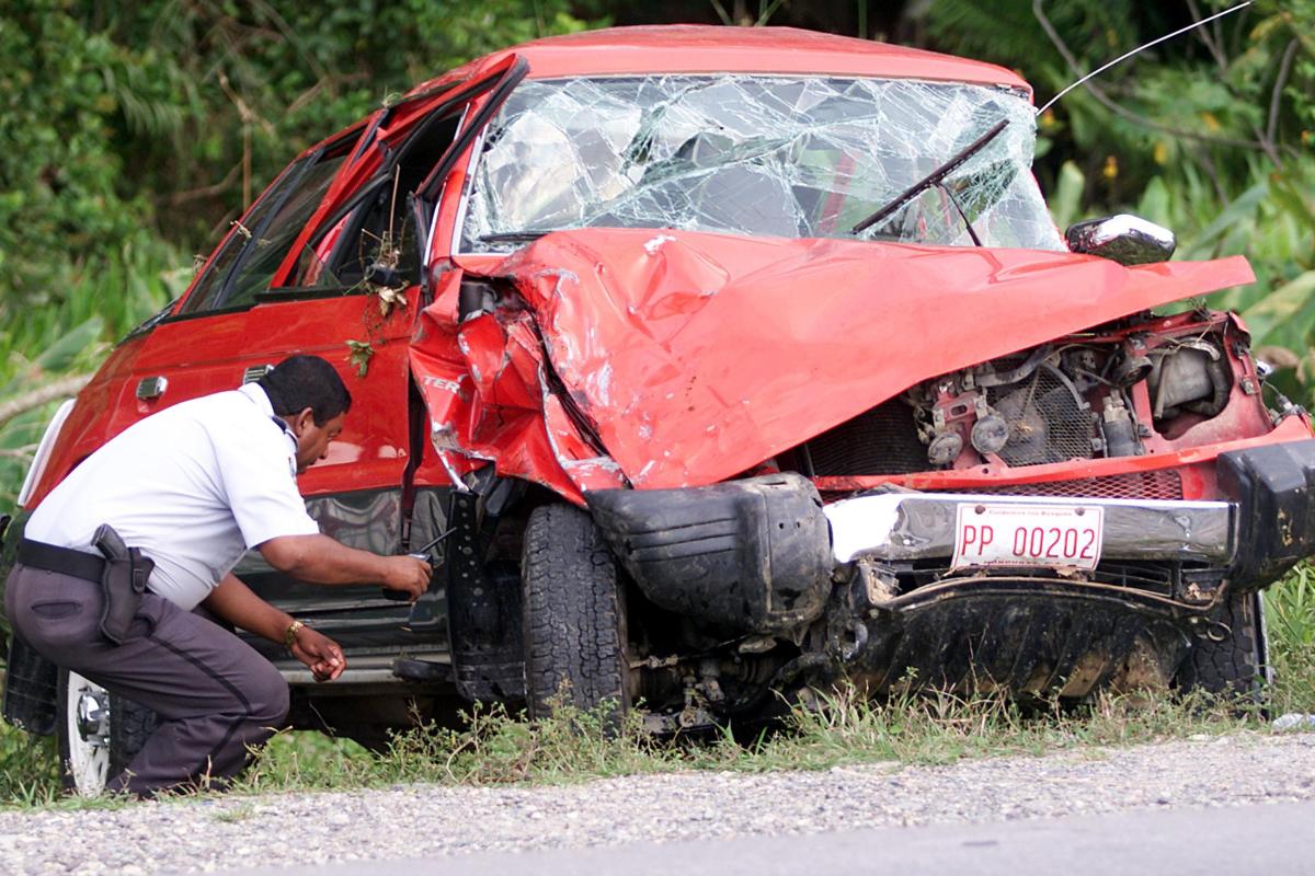 Unfallwagen Mitsubishi